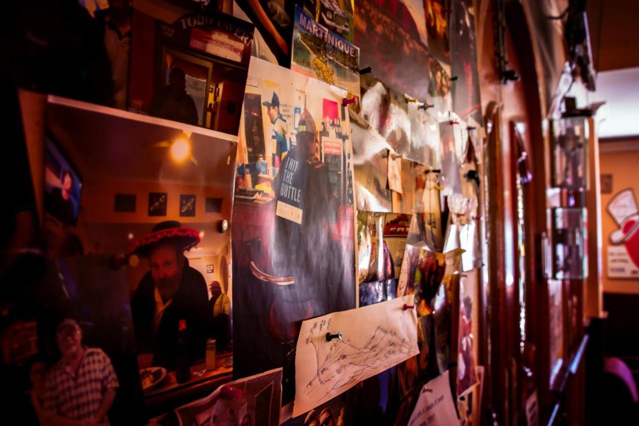 Todd Tavern Vandrarhem Alice Springs Exteriör bild